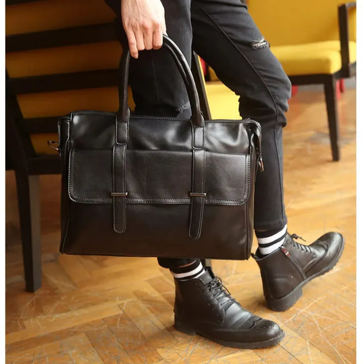 Kathmandu | Elegante Laptop‑Sacoche aus Kunstleder