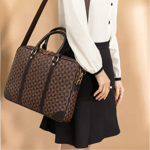 Nagoya | Echtleder-Laptoptasche mit schulterriemen