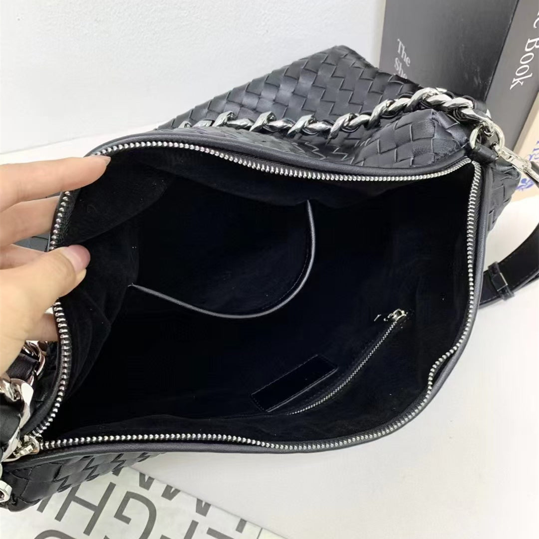 Nanchang  | Gewebte Leder‑Hobo‑Tasche