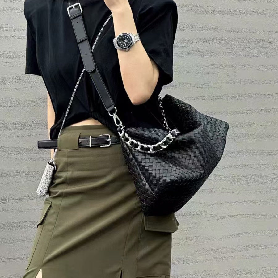 Nanchang  | Gewebte Leder‑Hobo‑Tasche